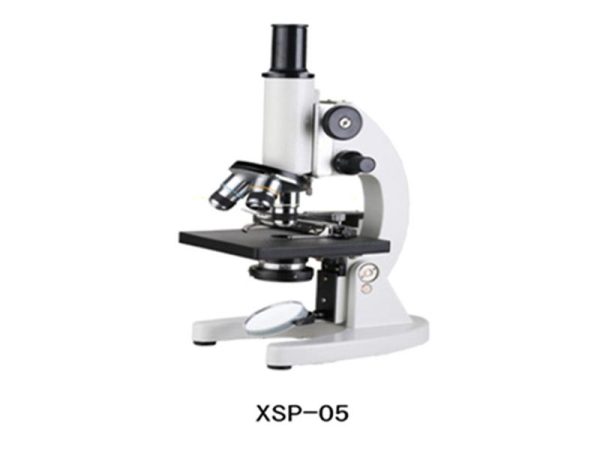 MICROSCOPE WITH WOODEN BOX, L-101